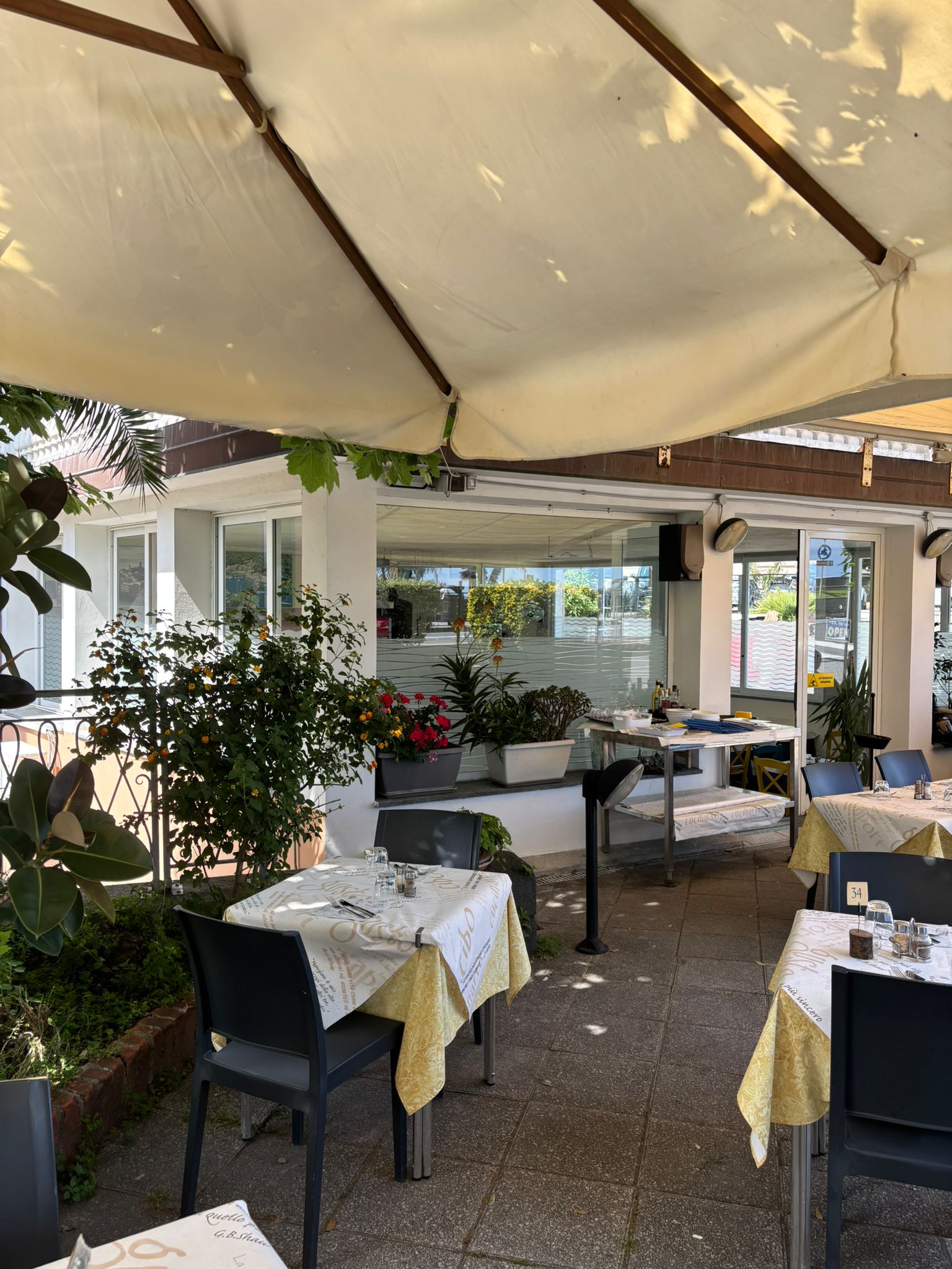 Dehor del ristorante La Rotonda